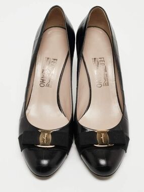 Salvatore Ferragamo Black Patent Leather Vara Bow Pumps